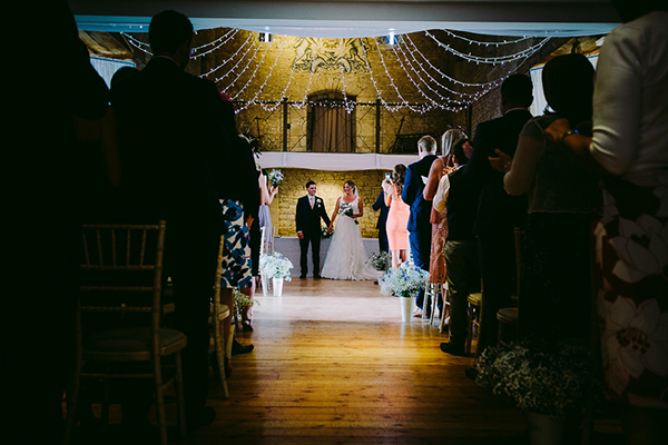 barn-wedding-ceremony