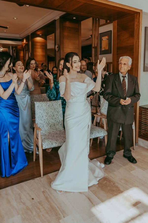 Beautiful Autumn Wedding Columbia Beach Resort