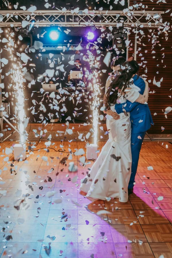 Beautiful Autumn Wedding Columbia Beach Resort