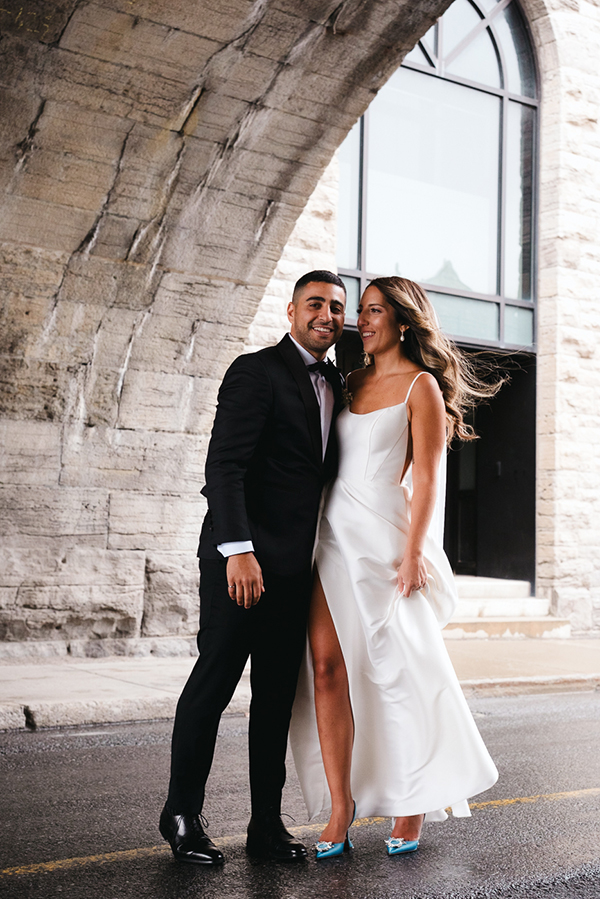 beautiful-timeless-wedding-montreal-black-white-theme_02x