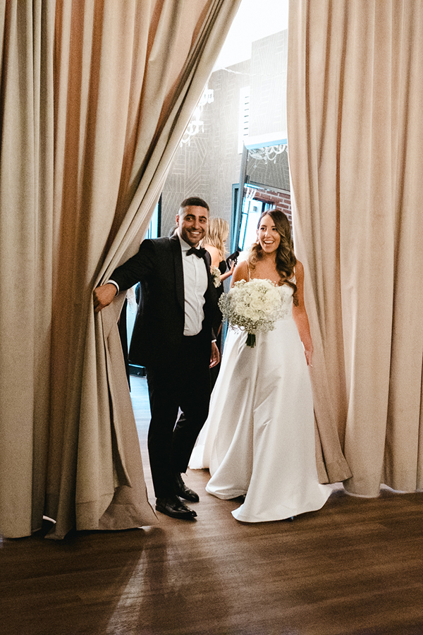 beautiful-timeless-wedding-montreal-black-white-theme_21x