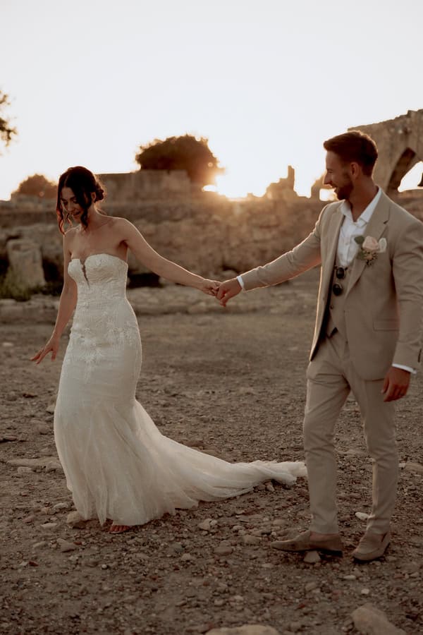 Chic Summer Wedding Liopetro Wedding Venue