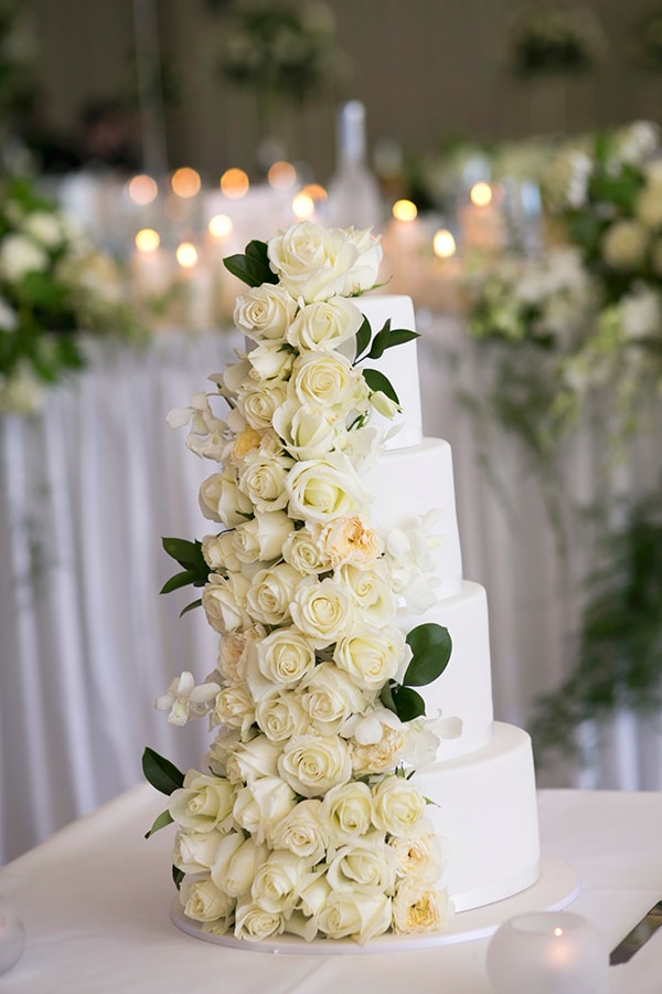 classic-elegant-wedding-white-flowers_30