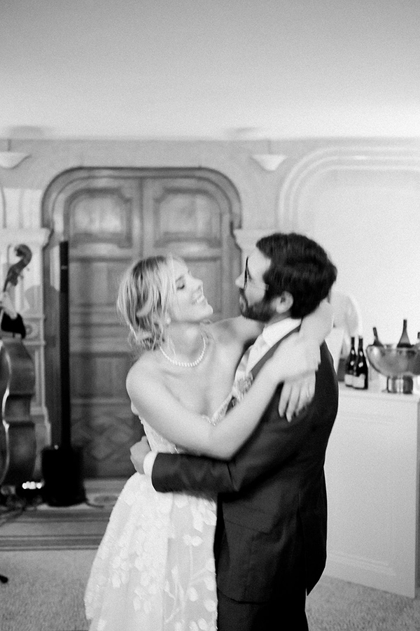 classic-luxe-summer-wedding-france_23