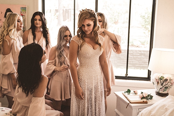 coachella-inspired-wedding-sparkly-touches_07