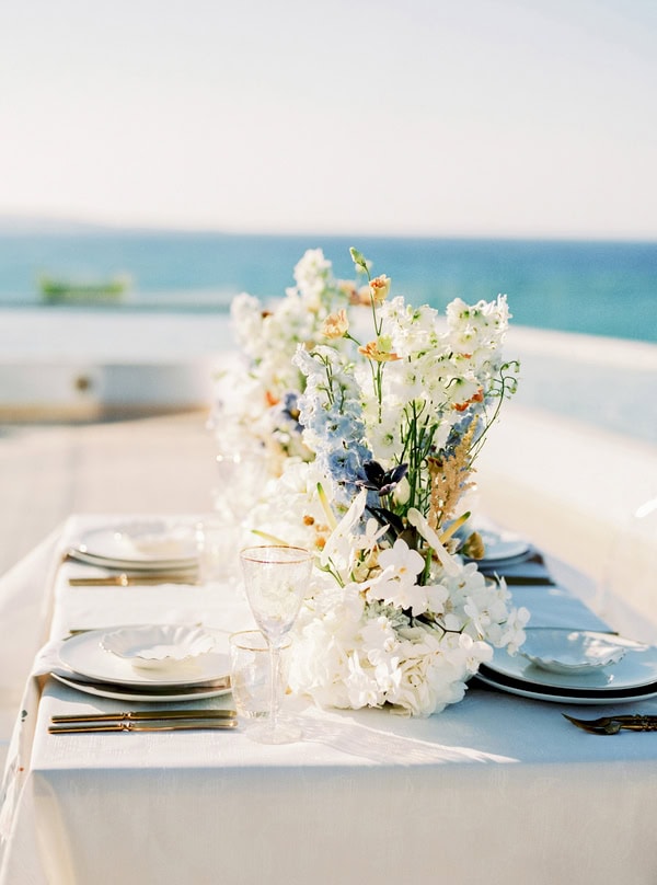 Coastal Styled Shoot With Ethereal Blooms Abaton Island Resort