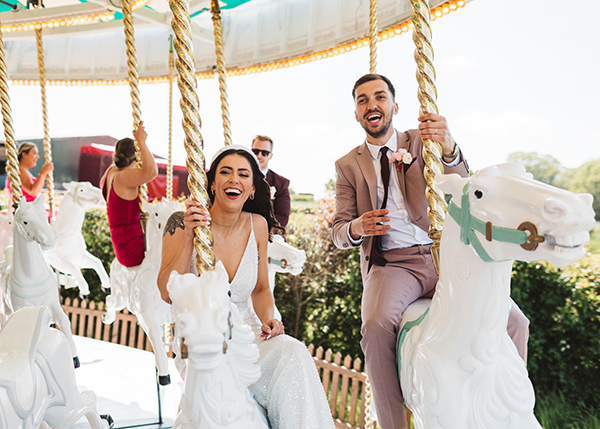 colorful-bright-wedding-preston-court_01