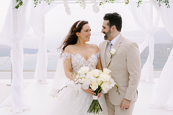Destination wedding in a breathtaking setting | Scarlett & Robert
