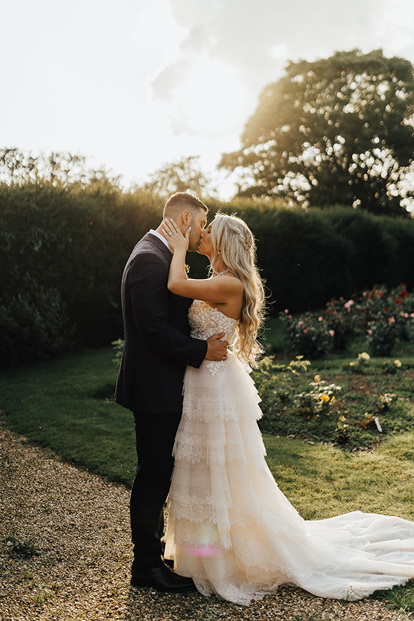 dreamlike-wedding-country-house-england_01