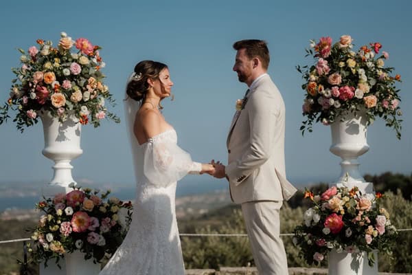 A dreamy summer wedding in Kefalonia with breathtaking views and elegant florals | Stefania & Luke