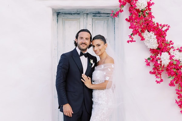 Elegant greek island inspired wedding with bougainvillea | Thalia & Yiannis