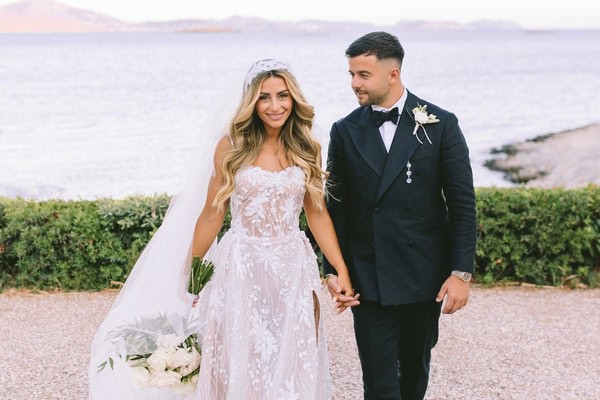 Elegant summer wedding on the Athenian Riviera | Andriane & Christopher Elegant summer wedding on the Athenian Riviera | Andriane & Christopher