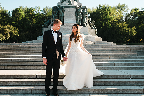 Elegant summer wedding in Montreal with romantic vibes | Ayah & Steven Elegant summer wedding in Montreal with romantic vibes | Ayah & Steven
