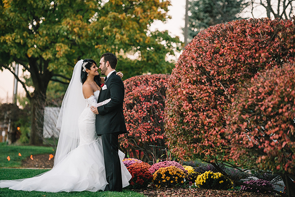 Glamorous wedding with gold and burgundy colors | Crystal & Leonidas Glamorous wedding with gold and burgundy colors | Crystal & Leonidas
