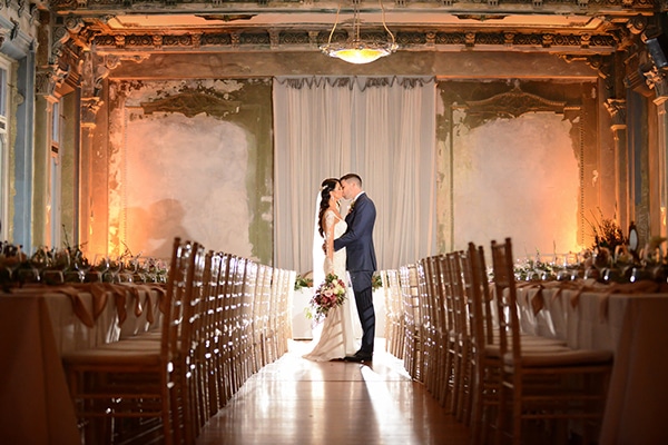 glamorous-wedding-white-cream-soft-pink-colors_28