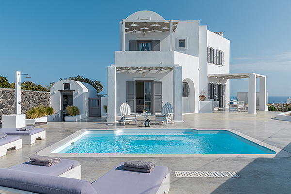 Hemera Holiday in Santorini a must visit honeymoon destination Hemera Holiday in Santorini a must visit honeymoon destination