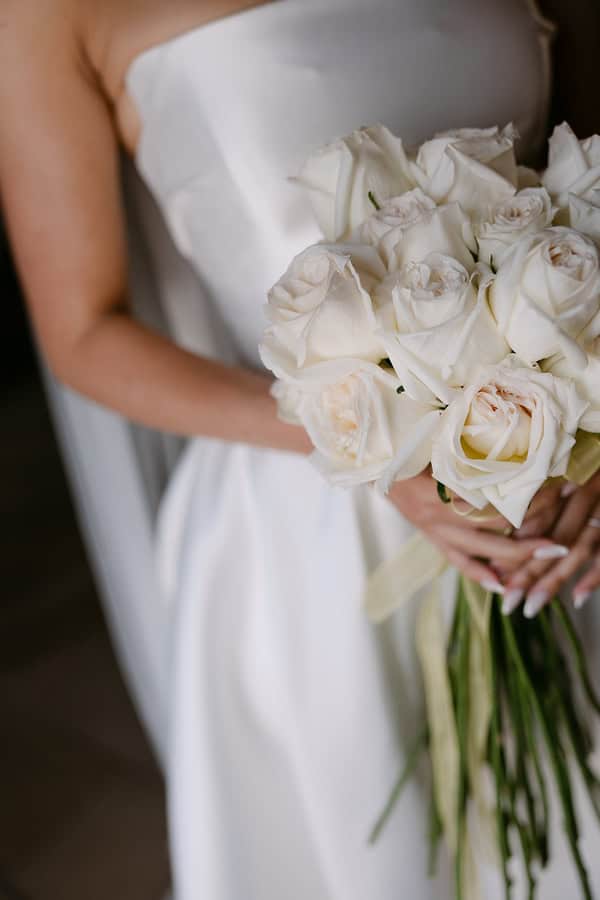 Liopetro Destination Wedding White Flowers