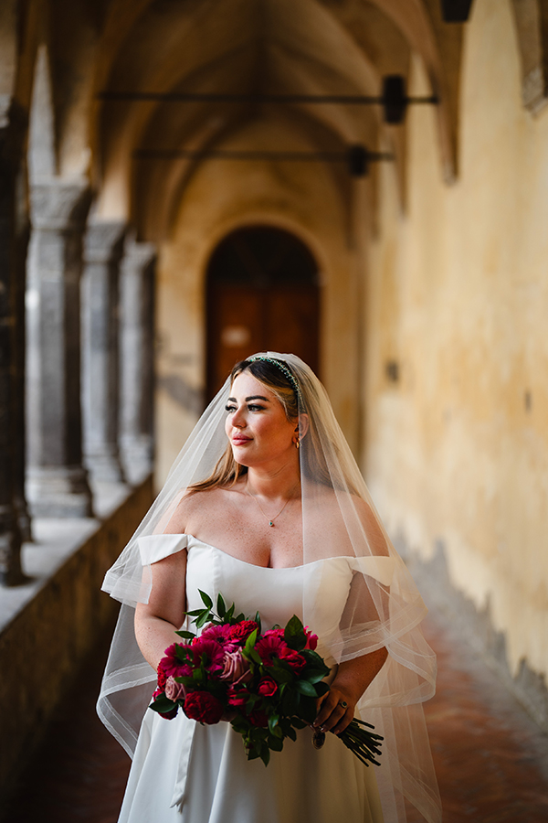 lush-pink-floral-wedding-sorrento-italy_01x