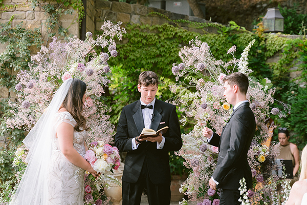Modern garden wedding in Florence Italy with lush florals | Clare & Ross Modern garden wedding in Florence Italy with lush florals | Clare & Ross