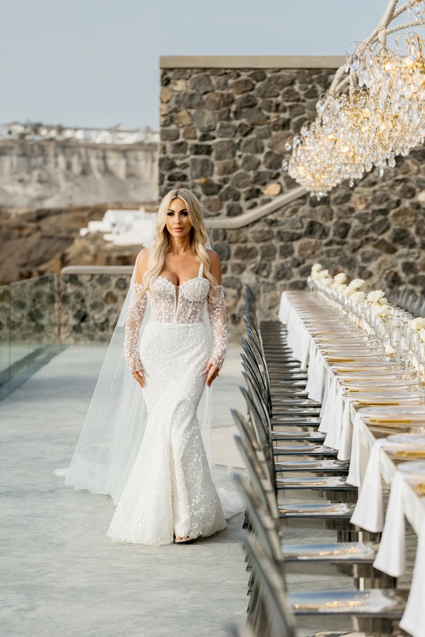 Modern Neutral Toned Wedding With Elegant Details Breathtaking Views