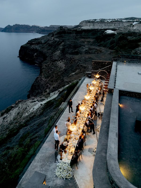 Modern Neutral Toned Wedding With Elegant Details Breathtaking Views