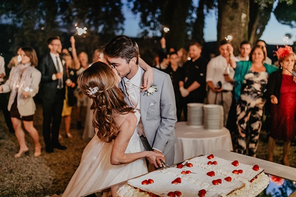 romantic-summer-wedding-tuscany-rustic-details_39