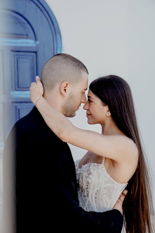 Romantic Summer Wedding Vibrant Blooms Annabelle Hotel