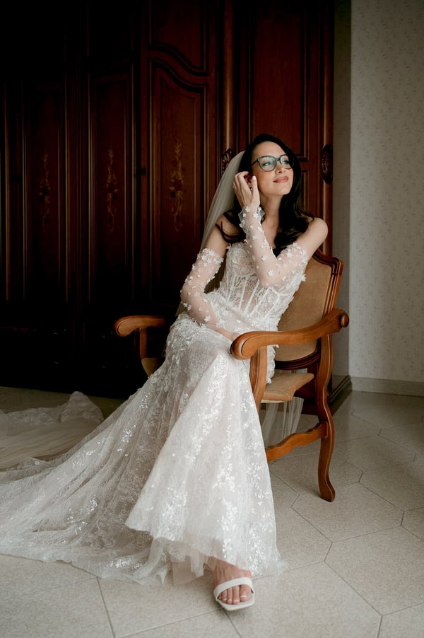 Romantic Wedding Naples With Heartfelt Details