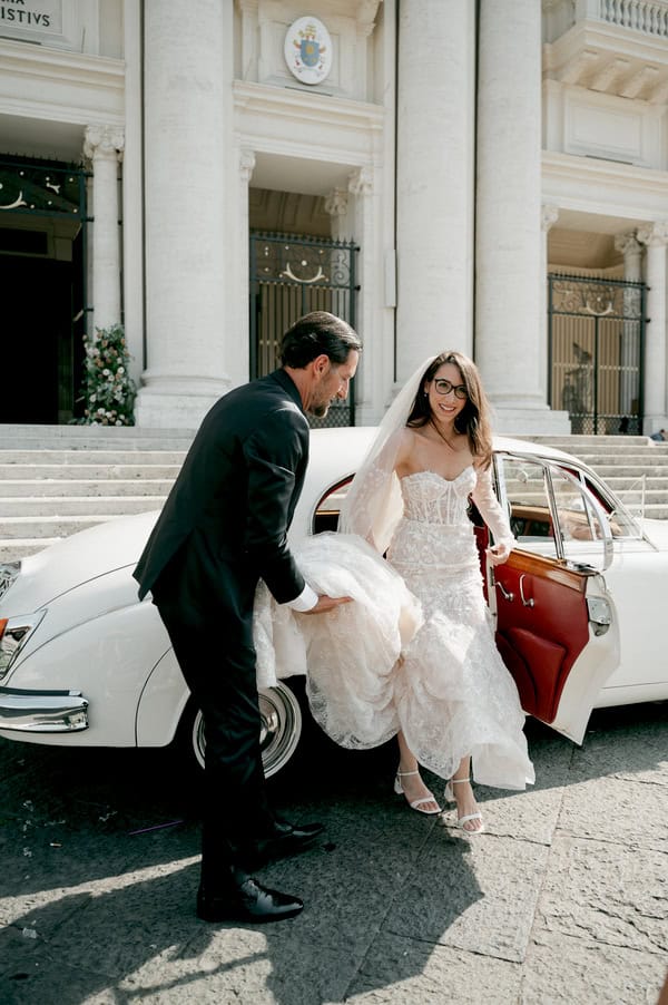 Romantic Wedding Naples With Heartfelt Details