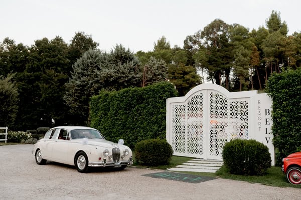 Romantic Wedding Naples With Heartfelt Details