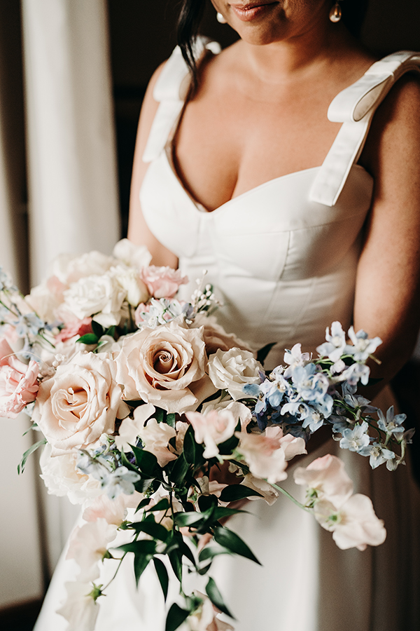 romantic-wedding-umbria-overflowing-lovely-details_09x