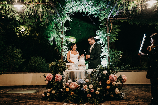 romantic-wedding-umbria-overflowing-lovely-details_31