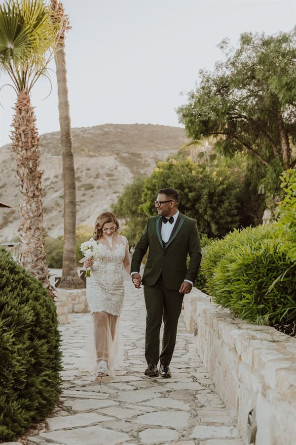 Spring Wedding Columbia Resort Pastel Shades