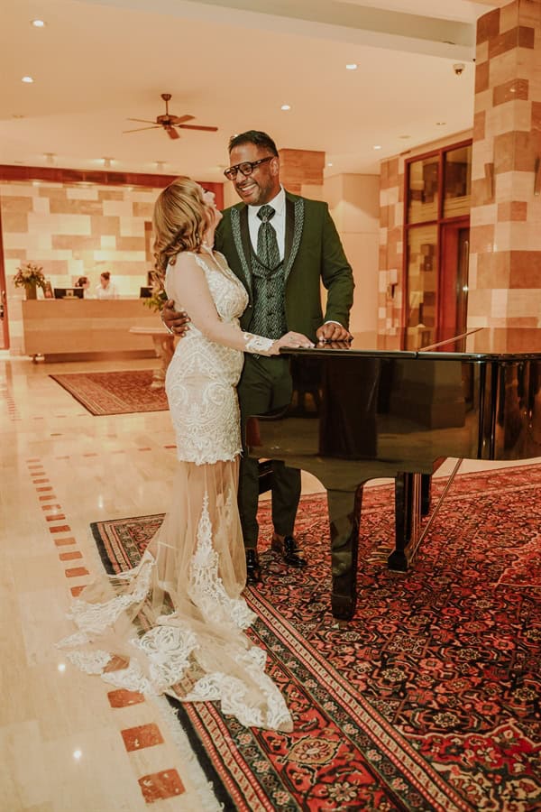 Spring Wedding Columbia Resort Pastel Shades