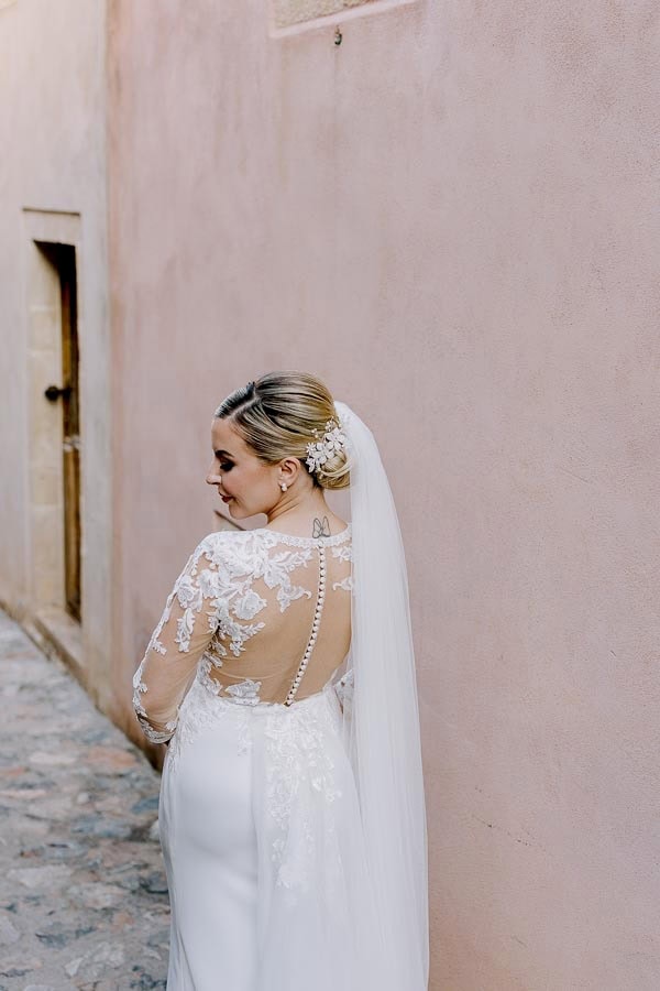 Spring Wedding In Monemvasia Filled With Vibrant Colors