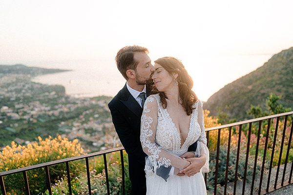 spring-wedding-sorrento-italy-bohemian-flair_01
