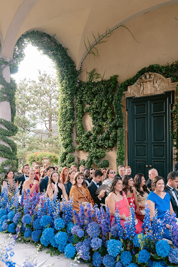 stunning-lake-como-wedding-lush-florals_61