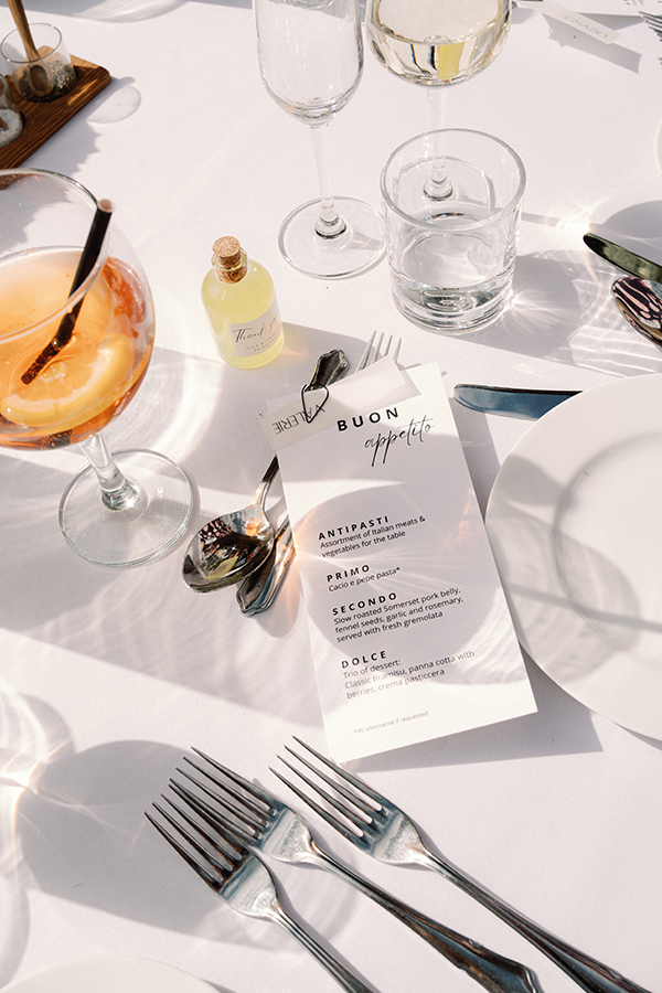 stylish-summer-wedding-yeovil-uk-vintage-touches_20