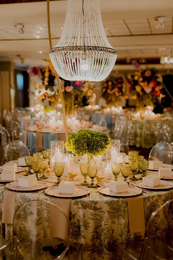 Summer Wedding With Vibrant Flowers