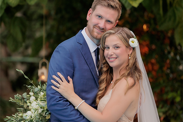 Timeless destination wedding in Ancient Olympia