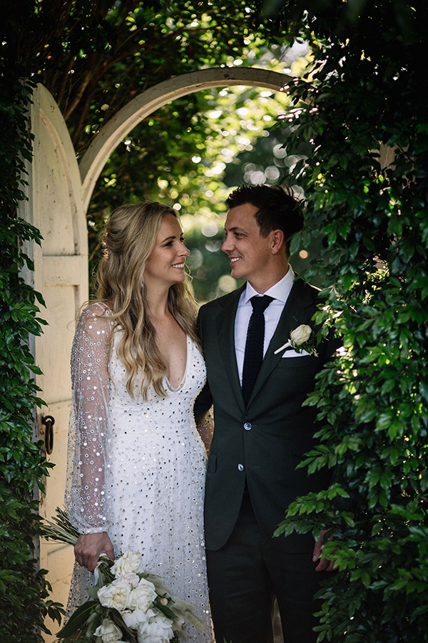 whimsical-green-white-wedding-sydney_04x