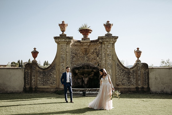 whimsical-intimate-wedding-tuscany-rustic-details_22