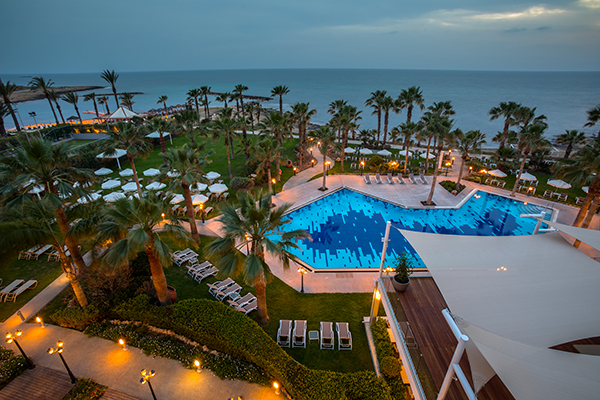 your-wedding-day-amazing-aquamare-hotel_09x